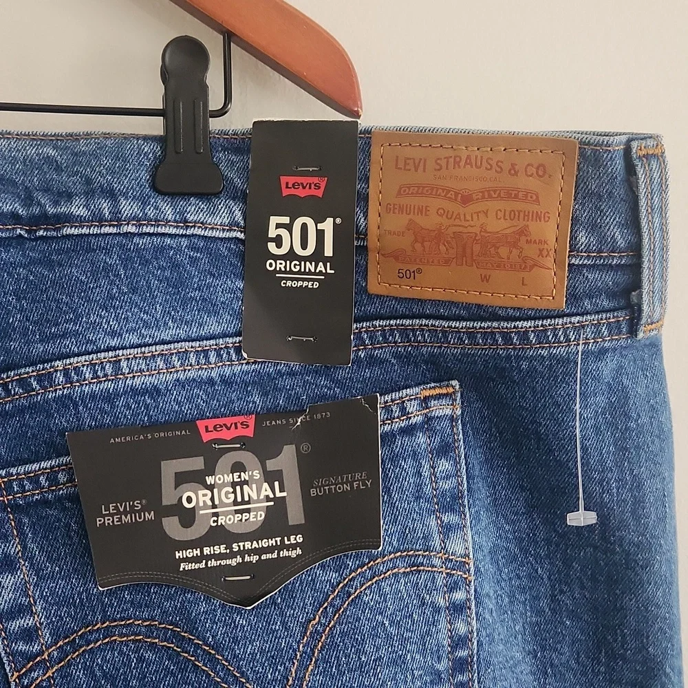 New Women's Levi's 501 Original Cropped Jeans sz 26W high rise straight leg NWT - Picture 3 of 5